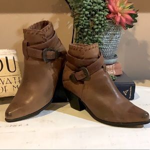 Dingo Leather Booties